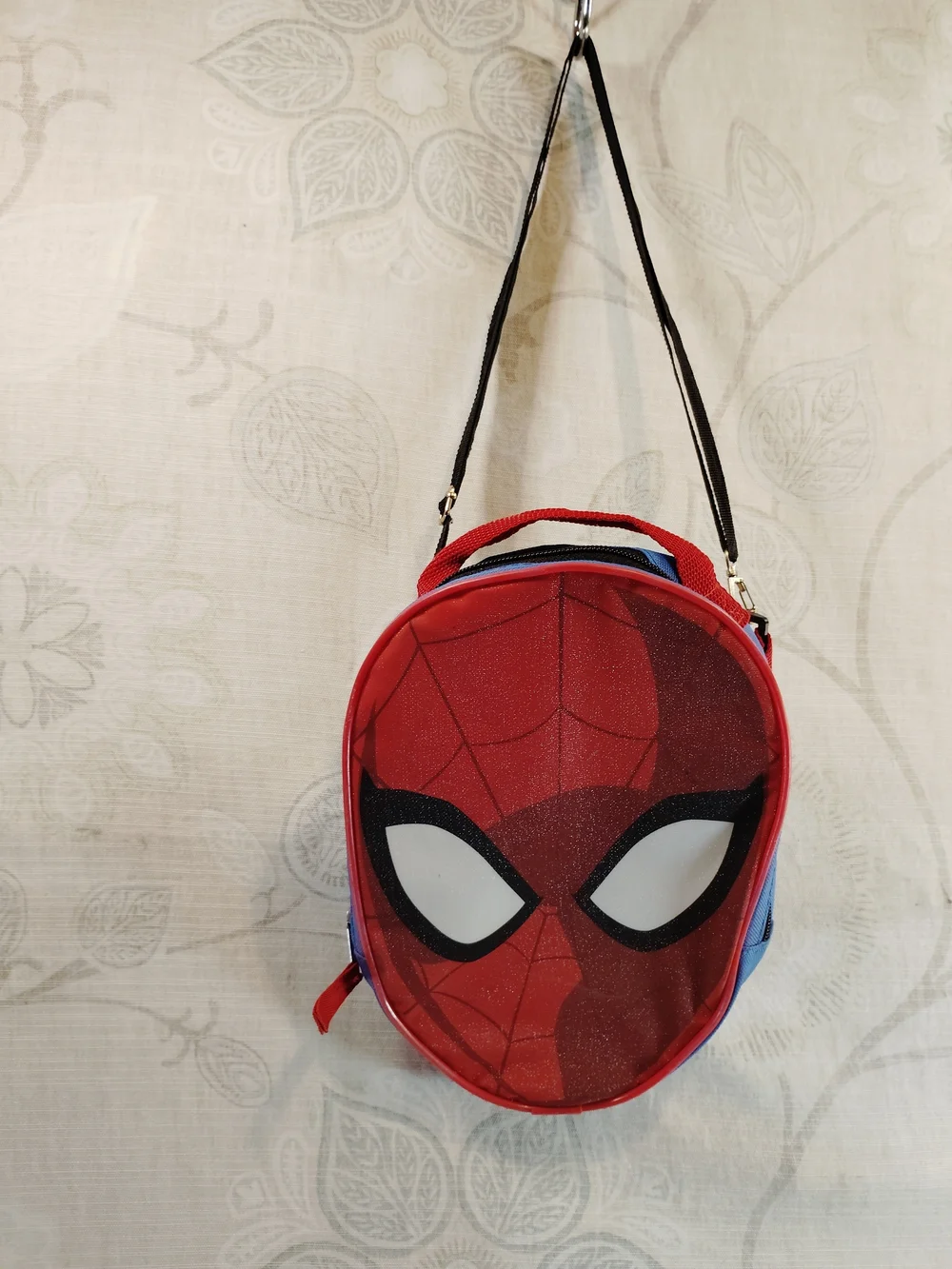 Marvel Kids Red and Black Spider-Man  Insulated Lunch Tote/Crossbody Bag